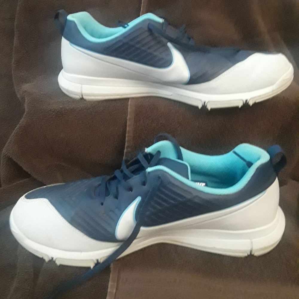 Used - Men's Nike Explorer 2 Golf Shoes - 11.5
